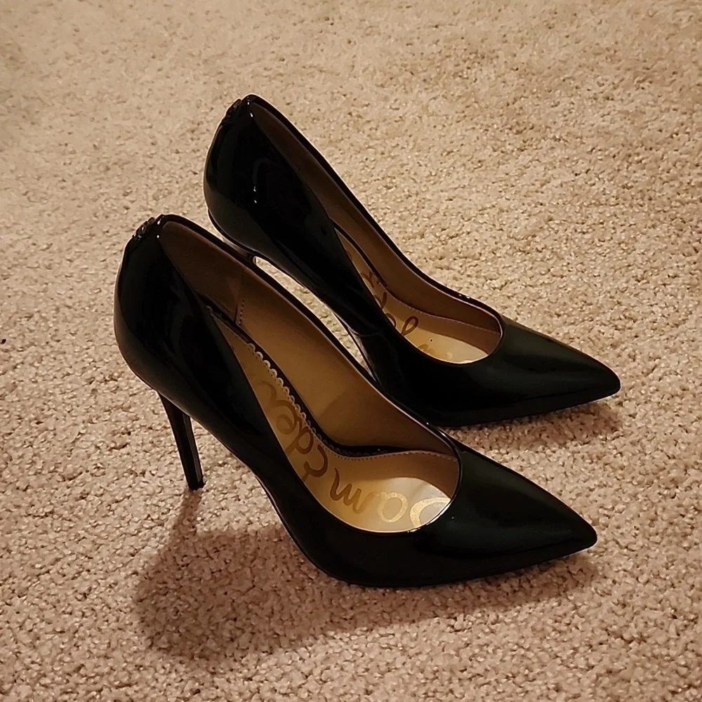 Sam Edelman Danna Black Patent Heels - Picture 3 of 9